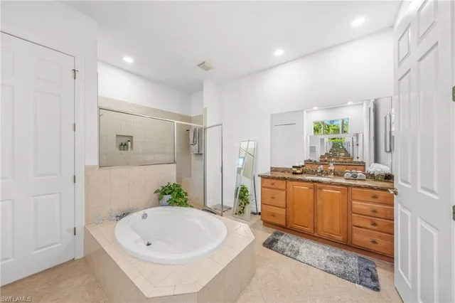 $1,795,000 | 379 Cypress Way West, Naples, FL 34110