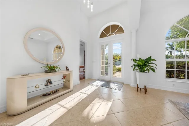 $1,795,000 | 379 Cypress Way West, Naples, FL 34110