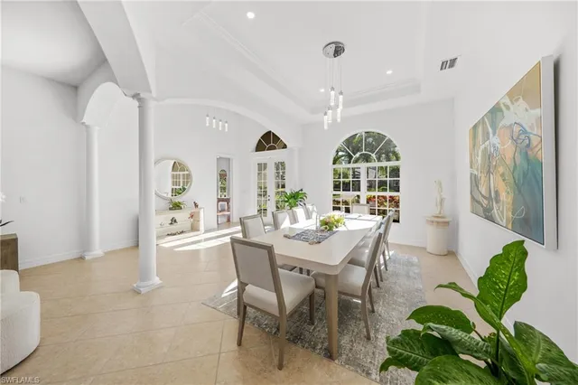 $1,795,000 | 379 Cypress Way West, Naples, FL 34110