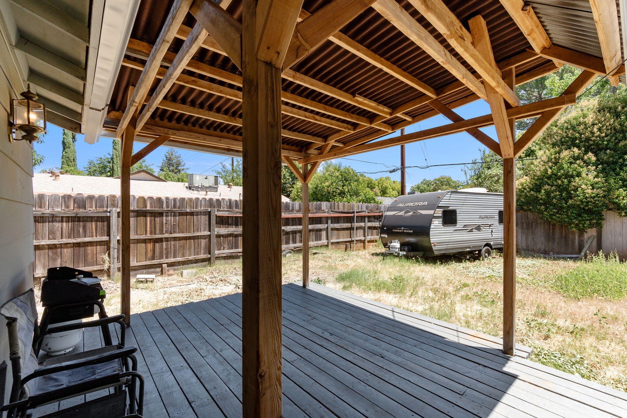 3923 Meteor Street Redding, CA 96002 - Photo 21 of 31 Covered Patio