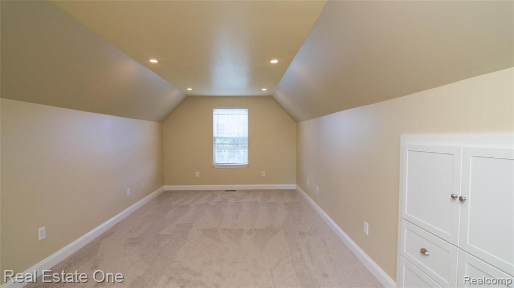 2631 Clivedon Road Howell, MI 48843 - Photo 24 of 32