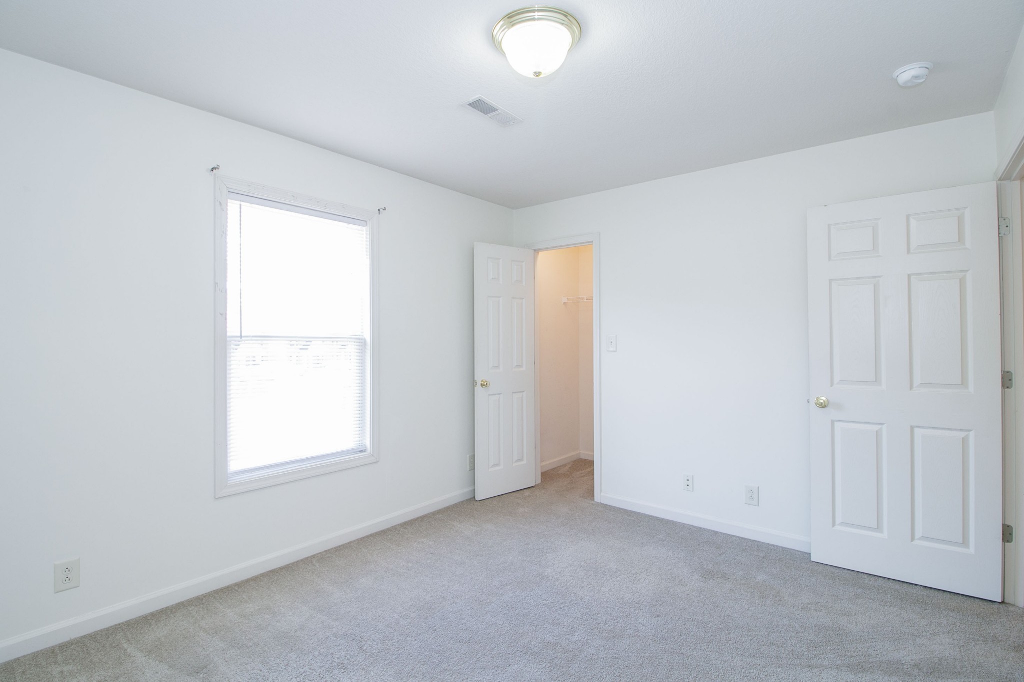 513 Peachers Ridge Road, Unit D Clarksville, TN 37042 - Photo 16 of 24 Gallery Image 16
