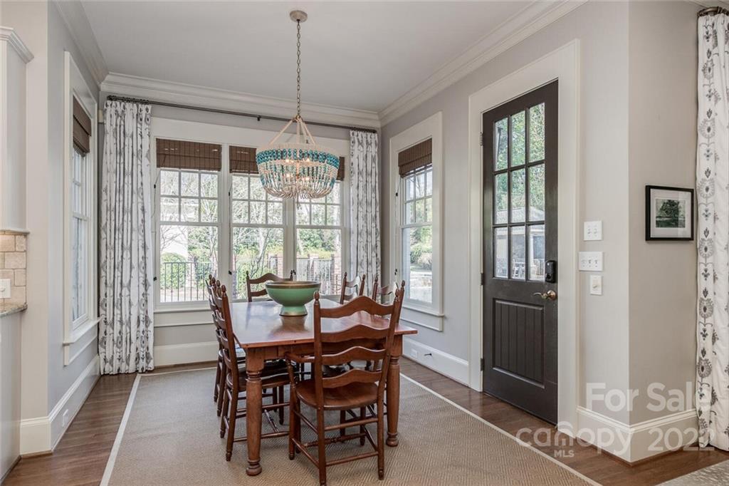 2000 Sharon Avenue Charlotte, NC 28211 - Photo 21 of 41