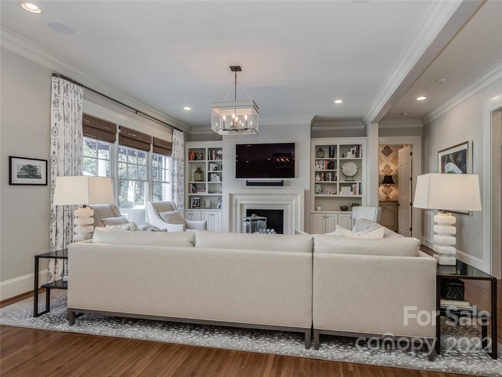 2000 Sharon Avenue Charlotte, NC 28211 - Photo 22 of 41