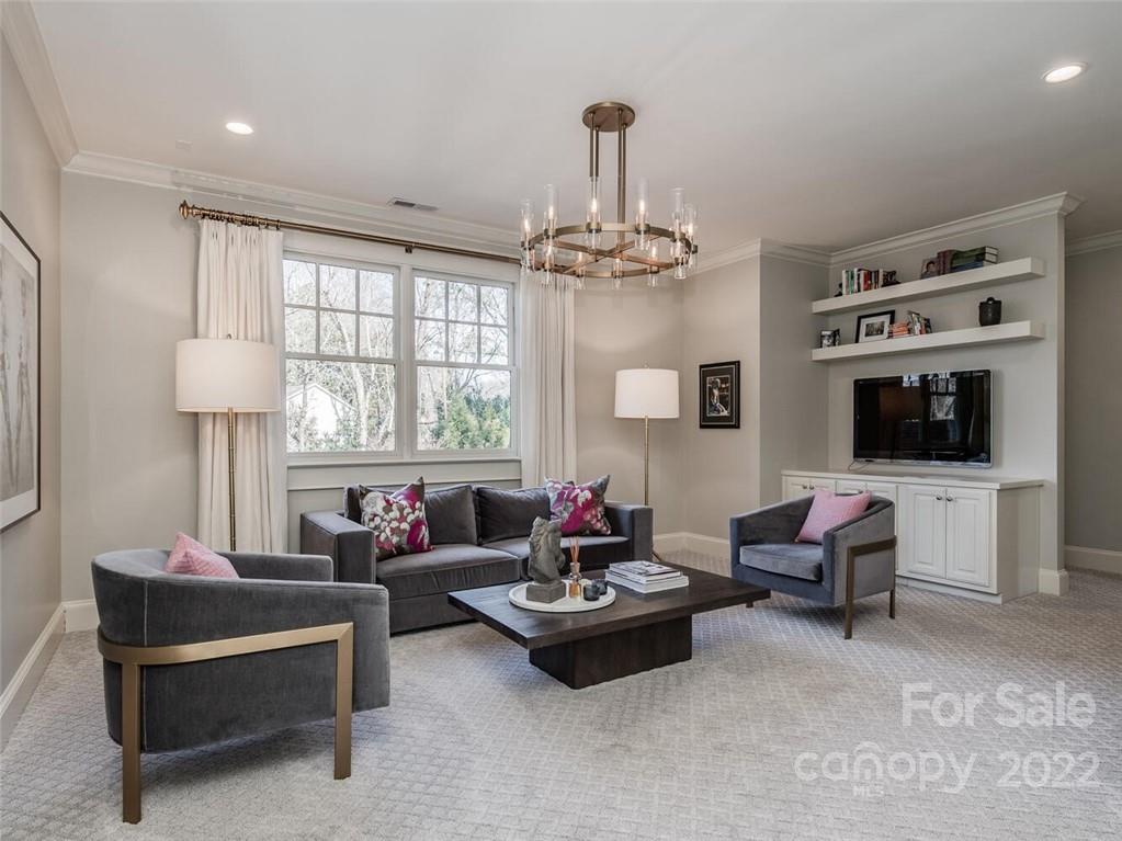 2000 Sharon Avenue Charlotte, NC 28211 - Photo 25 of 41