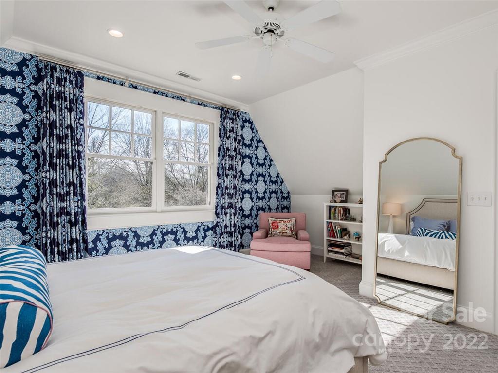 2000 Sharon Avenue Charlotte, NC 28211 - Photo 31 of 41