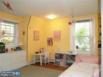310 Berkeley Road Merion Station, PA 19066 - Photo 6 of 11 Gallery Image 6