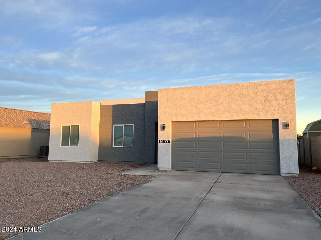 14825 Charco Road Arizona City, AZ 85123 - Photo 1 of 24 a view of a garage