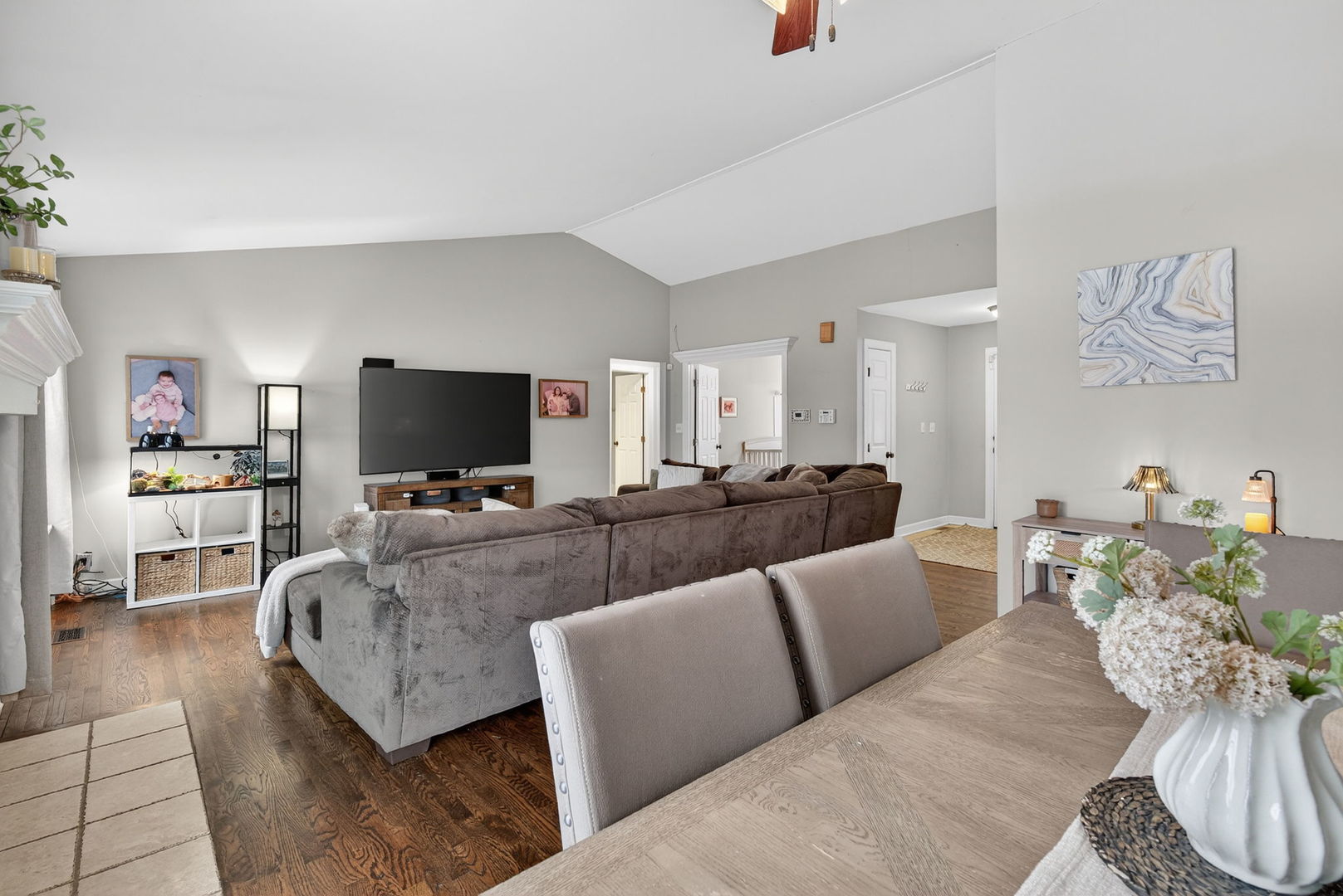 1412 Bar Harbour Road Aurora, IL 60504 - Photo 11 of 38 a living room with furniture and a flat screen tv