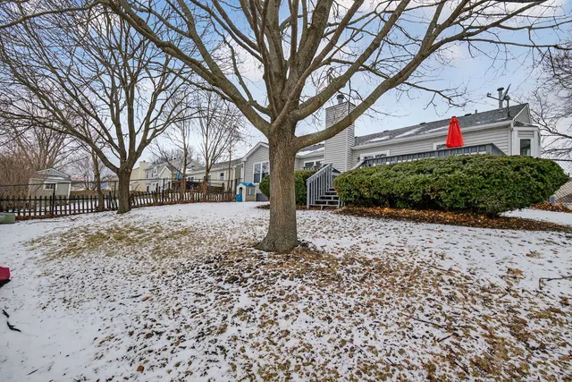 $345,000 | 1412 Bar Harbour Road, Aurora, IL 60504