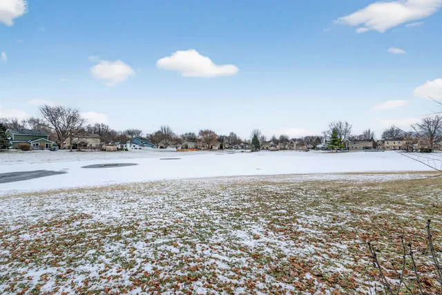 $345,000 | 1412 Bar Harbour Road, Aurora, IL 60504