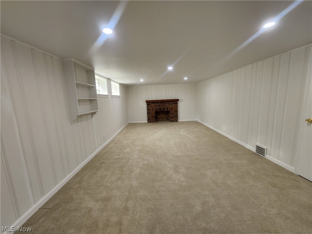 1771 Cumberland Road Cleveland, OH 44118 - Photo 24 of 34 Gallery Image 24