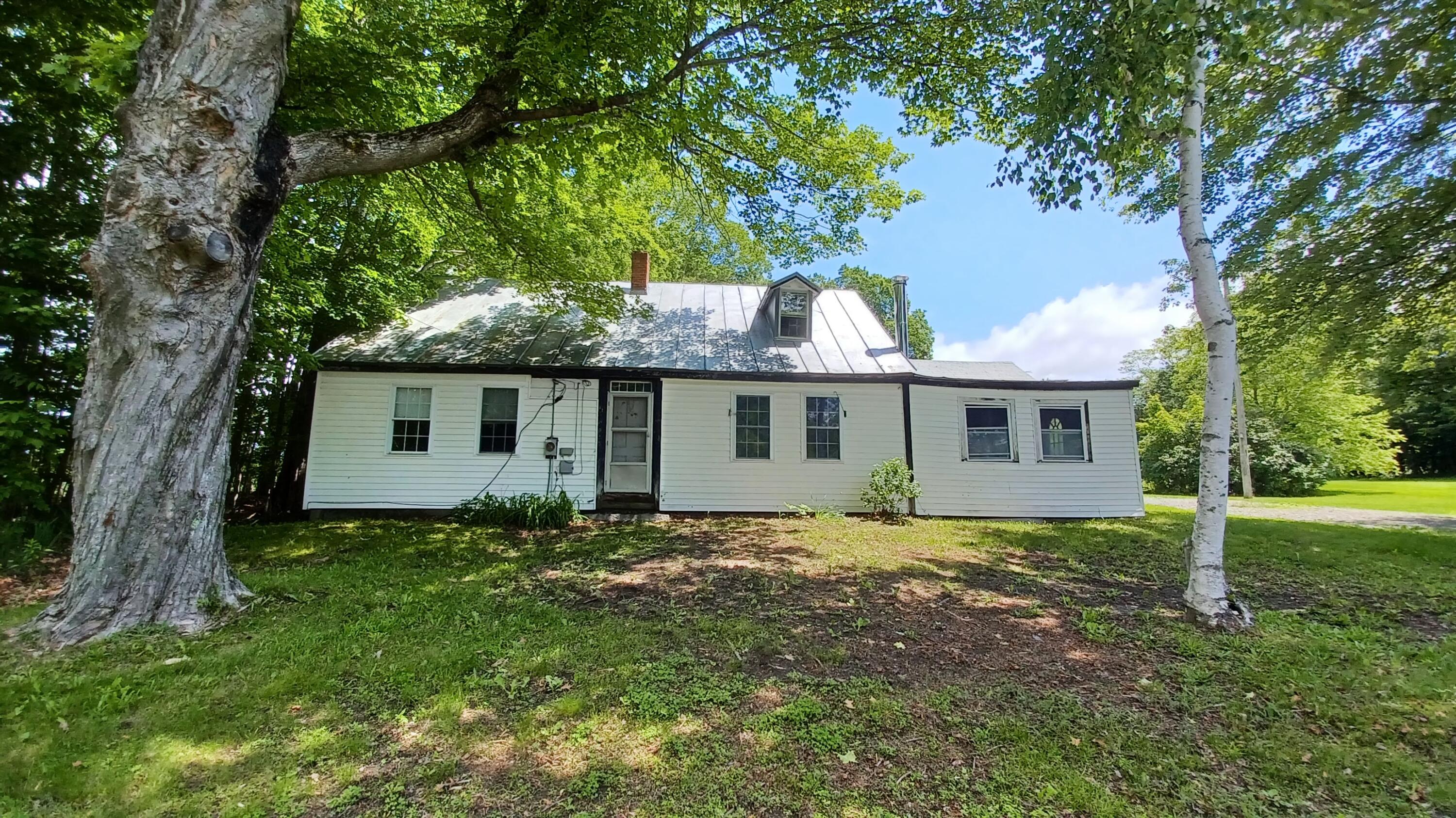 423 Ridge Road Fairfield, ME 04937 - Photo 2 of 53 20230620_122155