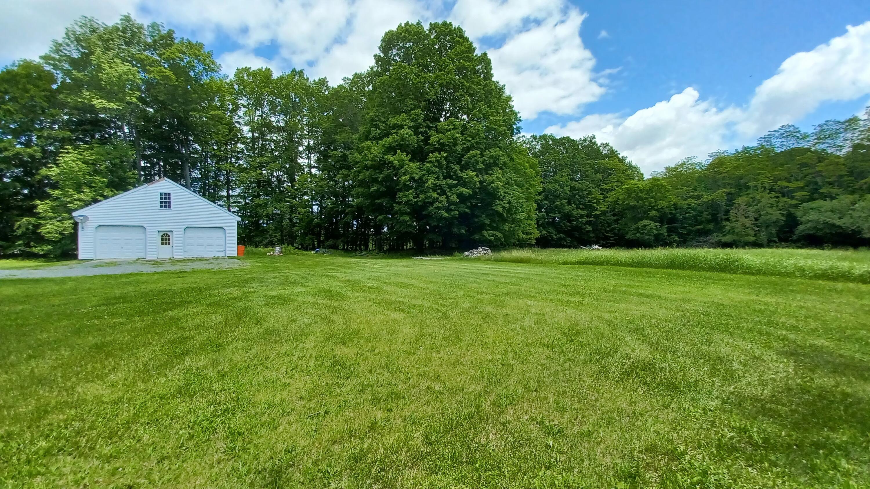 423 Ridge Road Fairfield, ME 04937 - Photo 6 of 53 20230620_122623
