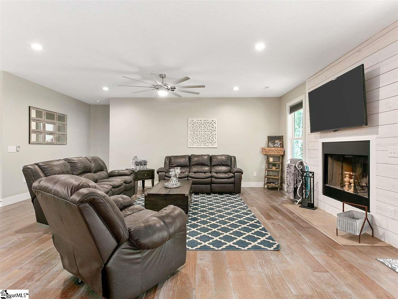 2007 Edwards Lake Road Greer, SC 29651 - Photo 6 of 36