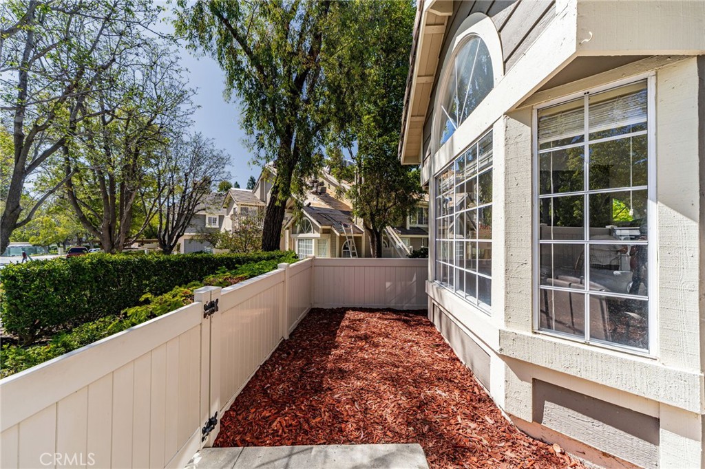 20721 East Crest Lane, Unit B Walnut, CA 91789 - Photo 7 of 41