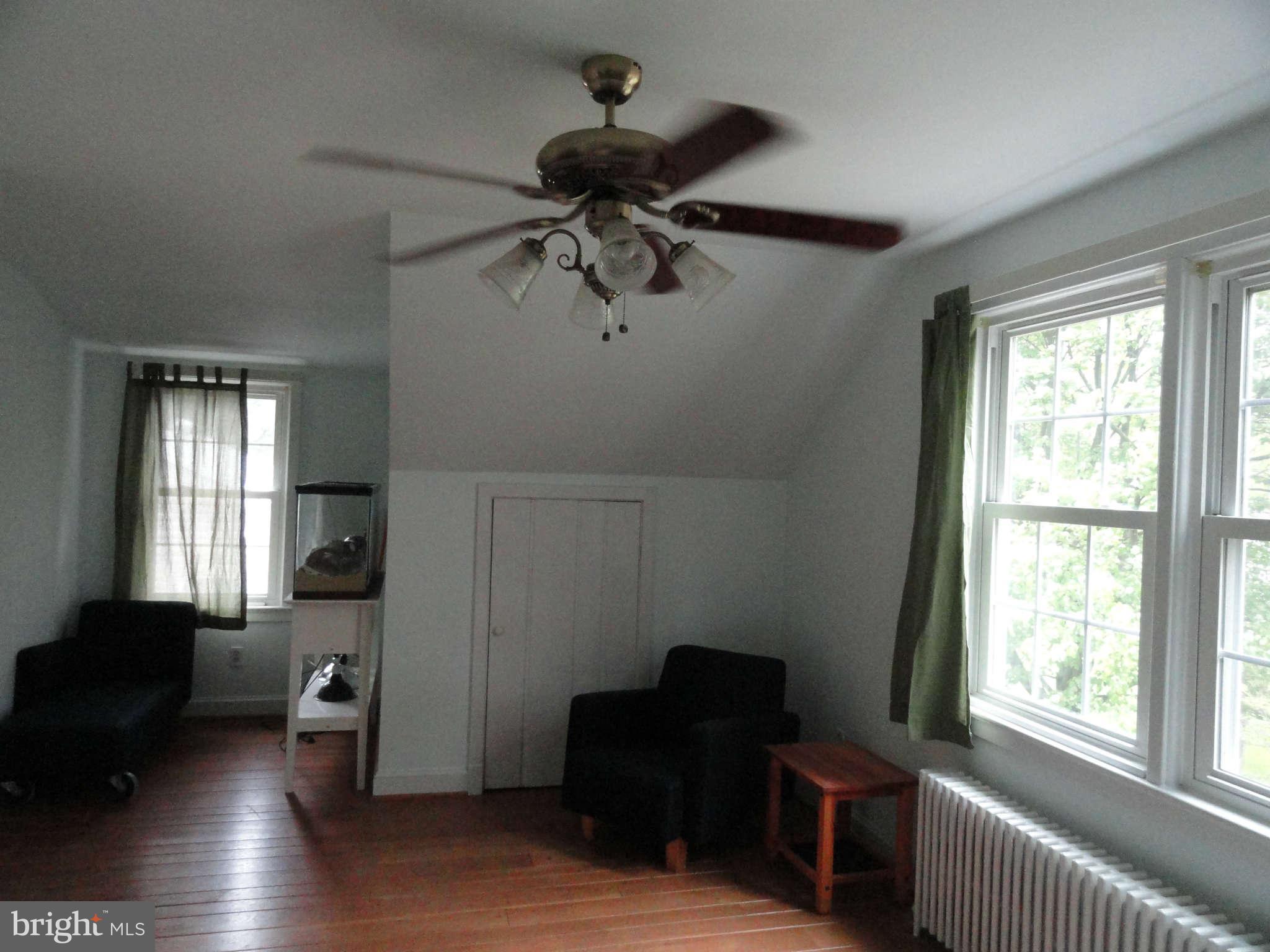 3815 Decatur Avenue Kensington, MD 20895 - Photo 19 of 29 Upper Level Bedroom 2
