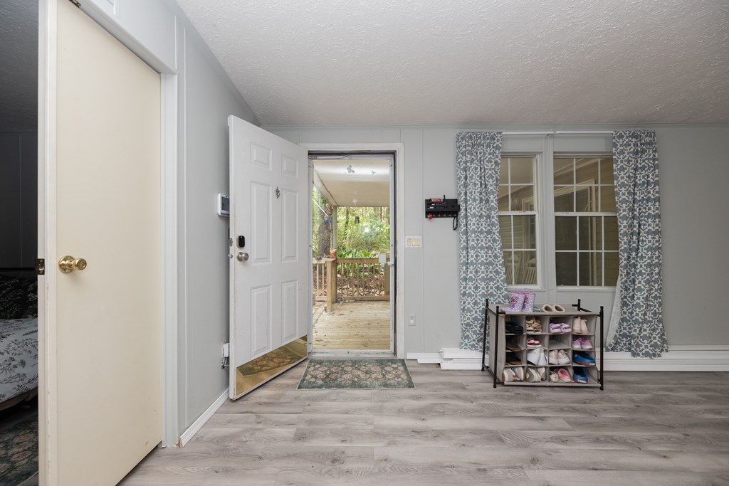 517 East Old Wire Road Butler, GA 31006 - Photo 10 of 40 Gallery Image 10
