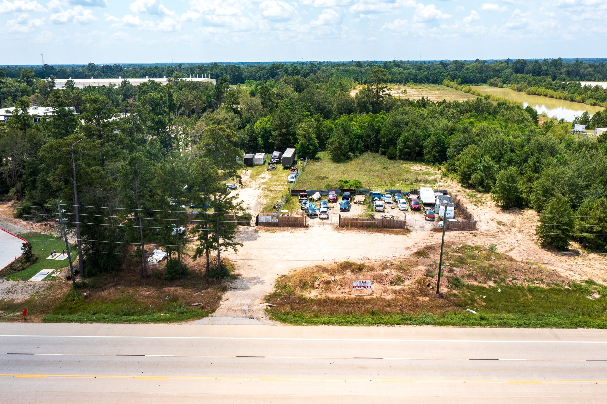 2947 North Loop 336 East Conroe, TX 77301 - Photo 3 of 10