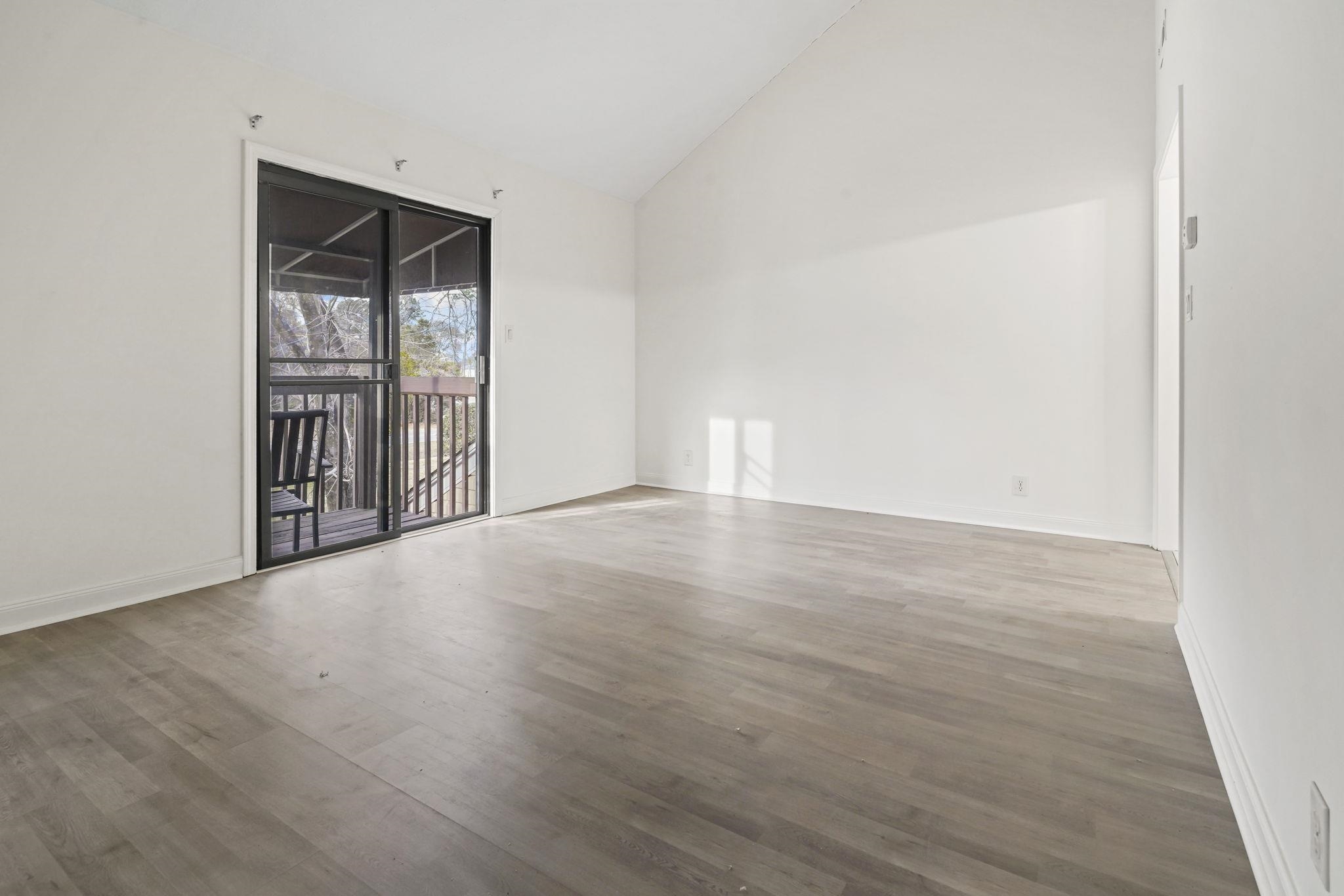 755 Burcale Road, Unit M2 Myrtle Beach, SC 29579 - Photo 5 of 21 Gallery Image 5