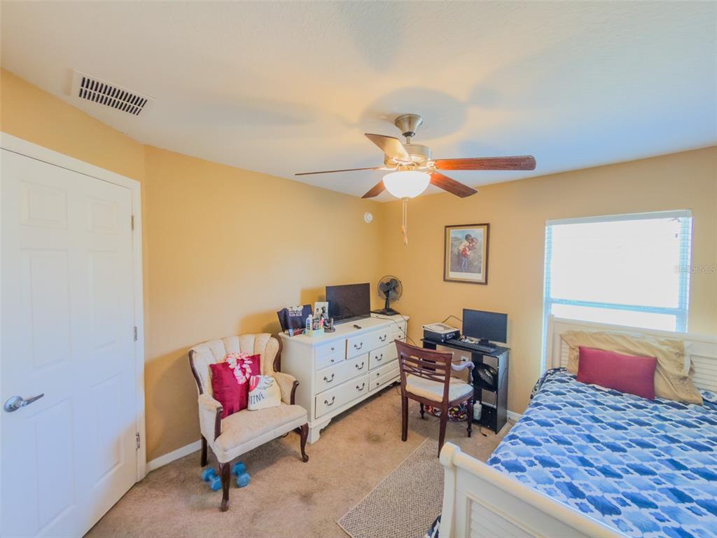 2128 Bretton Ridge Boulevard Winter Haven, FL 33884 - Photo 16 of 44