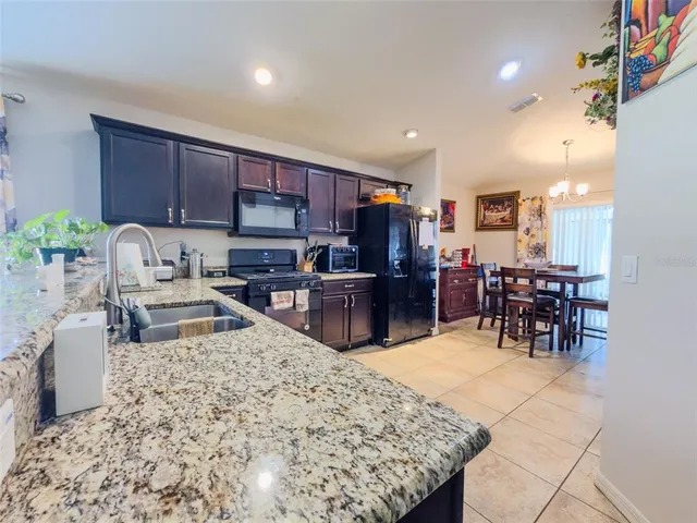$289,900 | 2128 Bretton Ridge Boulevard, Winter Haven, FL 33884