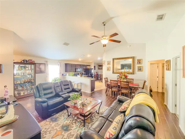 $289,900 | 2128 Bretton Ridge Boulevard, Winter Haven, FL 33884