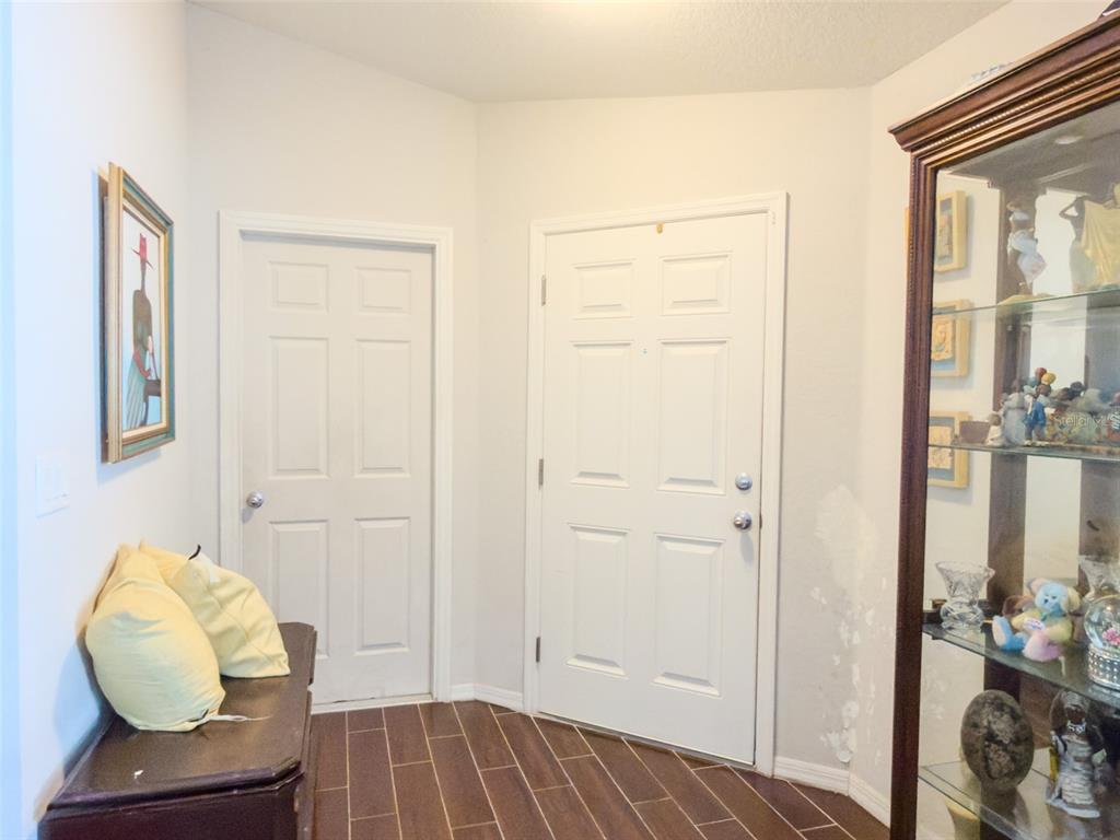 2128 Bretton Ridge Boulevard Winter Haven, FL 33884 - Photo 10 of 44