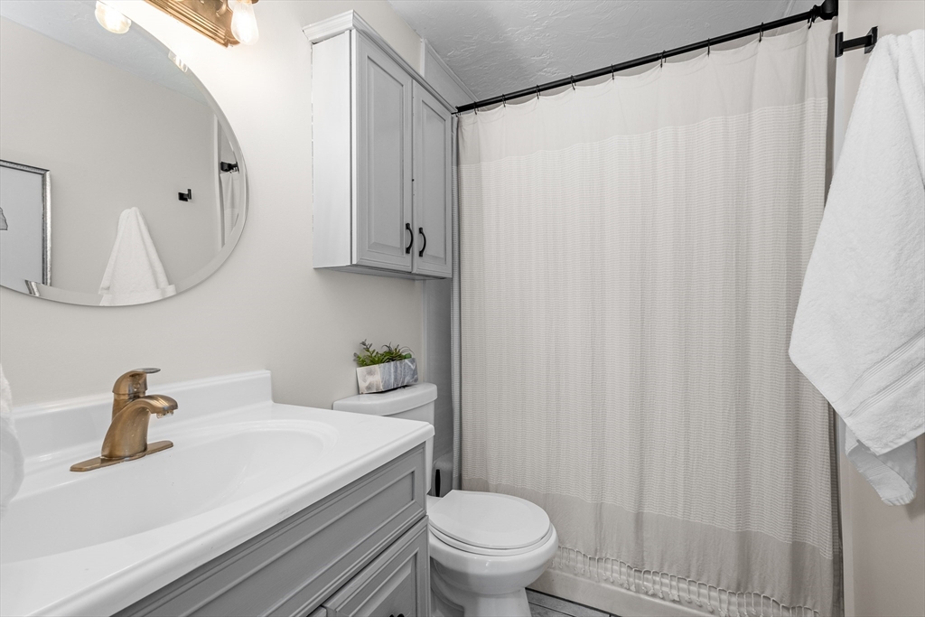 1195 Grafton Street, Unit 4 Worcester, MA 01604 - Photo 24 of 29 Gallery Image 24