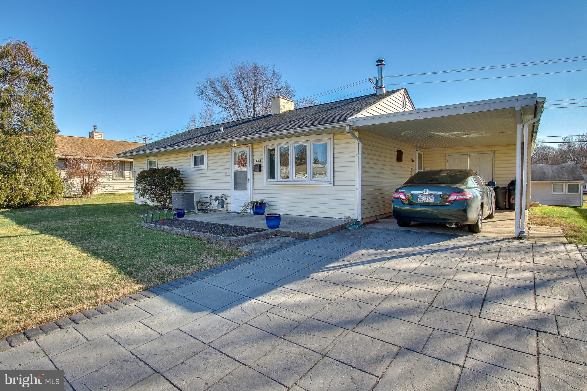 608 Auburn Road Fairless Hills, PA 19030 - Photo 2 of 23 Gallery Image 2