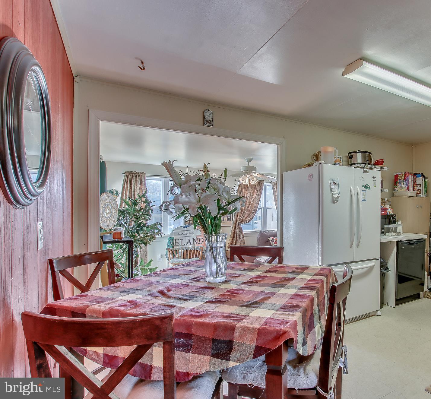 608 Auburn Road Fairless Hills, PA 19030 - Photo 5 of 23 Gallery Image 5