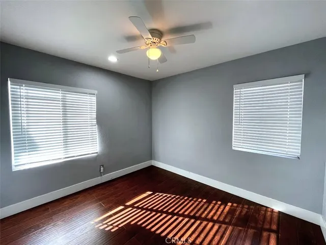 $4,000 | 1341 West School Street, Compton, CA 90220