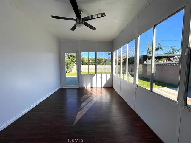 $4,000 | 1341 West School Street, Compton, CA 90220