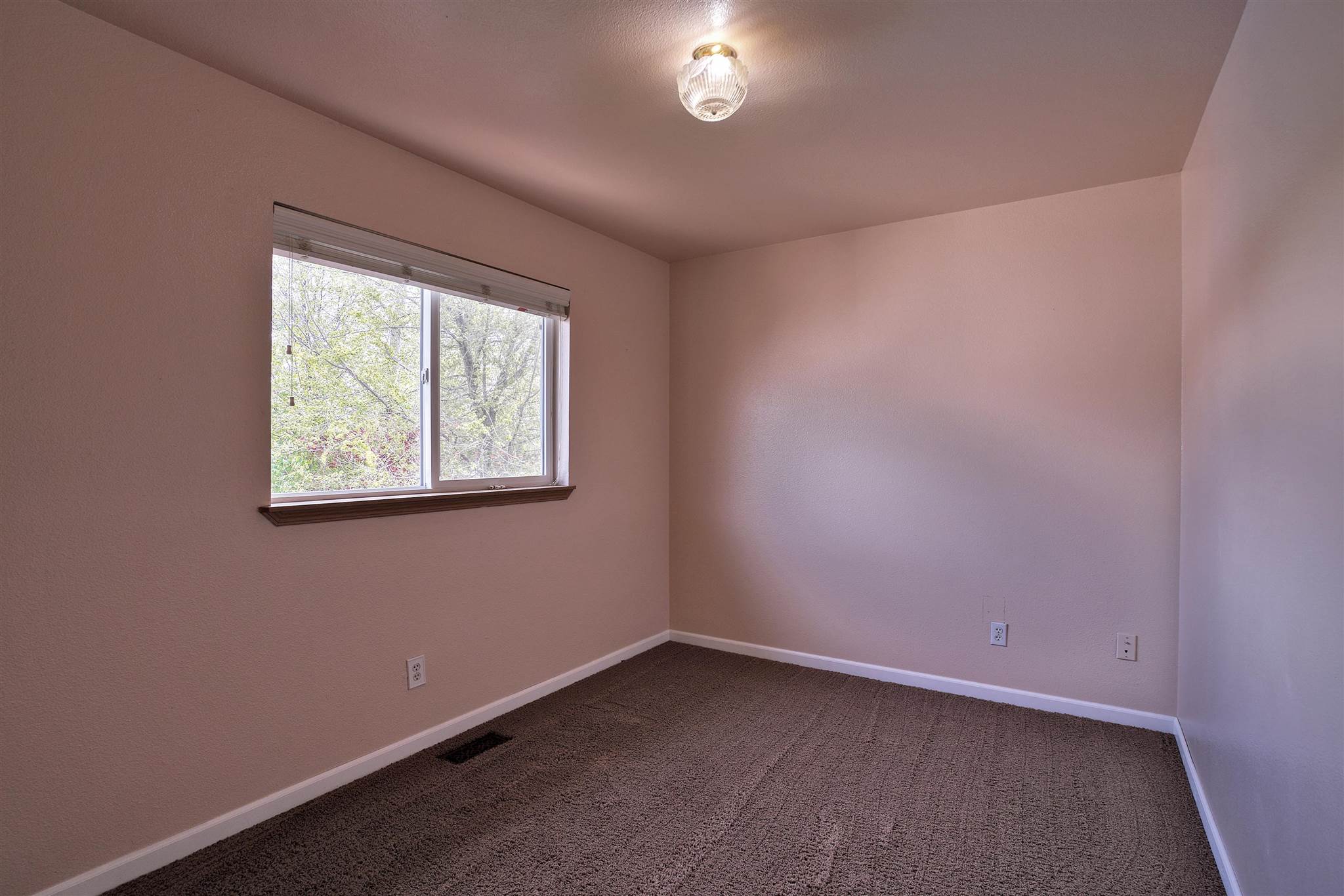 4824 North Conklin Road Spokane, WA 99216 - Photo 10 of 24 Gallery Image 10
