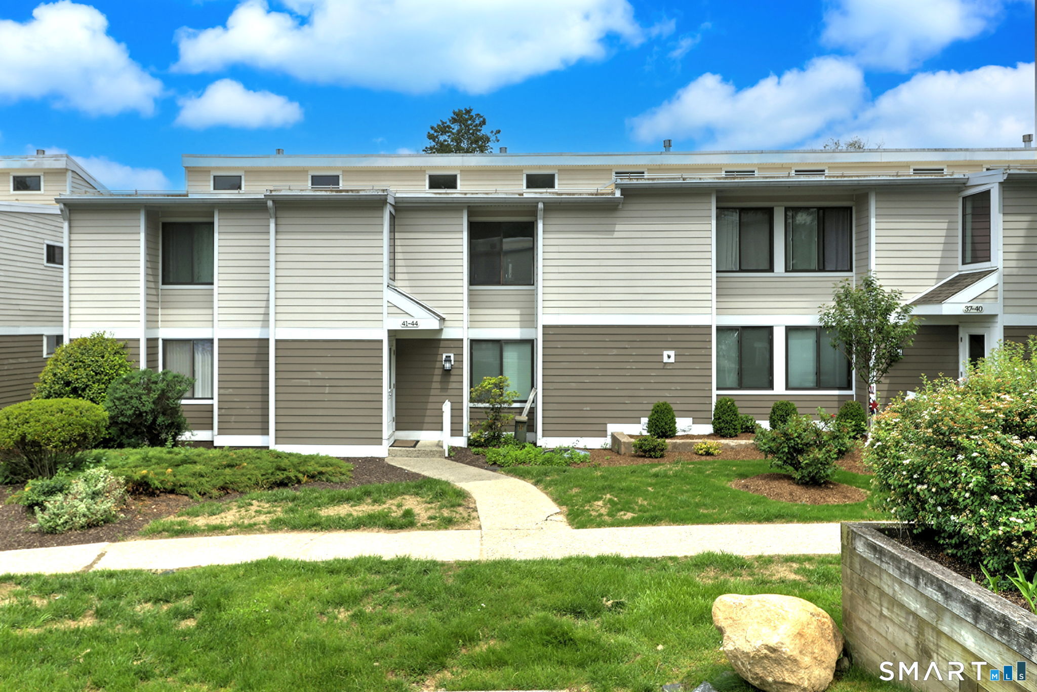 43 Lawson Lane, Unit 43 Ridgefield, CT 06877 - Photo 1 of 39