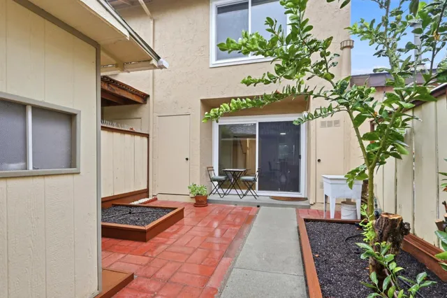 $699,000 | 2507 Bankhead Way, San Jose, CA 95121