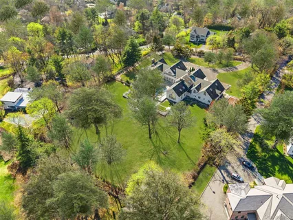 $4,995,000 | 2 High Point Terrace, Scarsdale, NY 10583