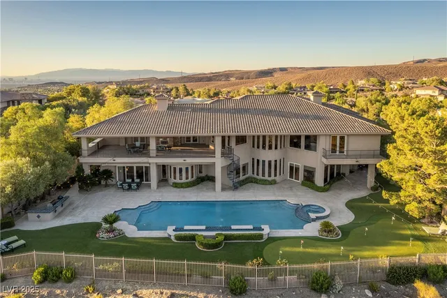 $4,750,000 | 17 Mountain Cove Court, Henderson, NV 89052