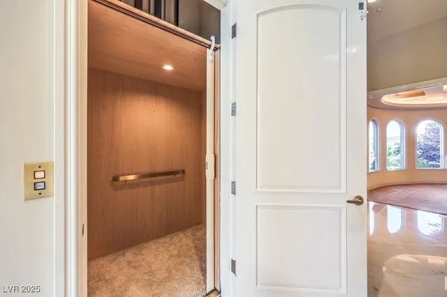 $4,750,000 | 17 Mountain Cove Court, Henderson, NV 89052