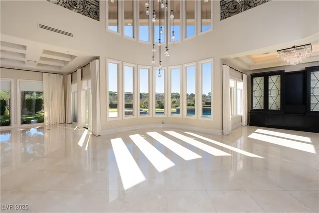 $4,750,000 | 17 Mountain Cove Court, Henderson, NV 89052