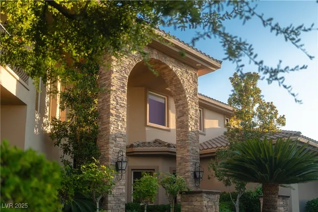 $4,750,000 | 17 Mountain Cove Court, Henderson, NV 89052