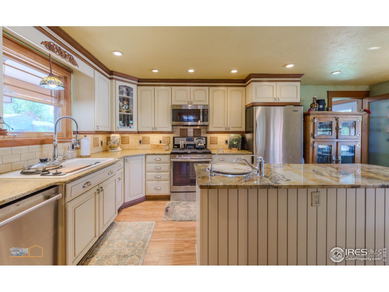 3965 Carlock Drive Boulder, CO 80305 - Photo 10 of 38