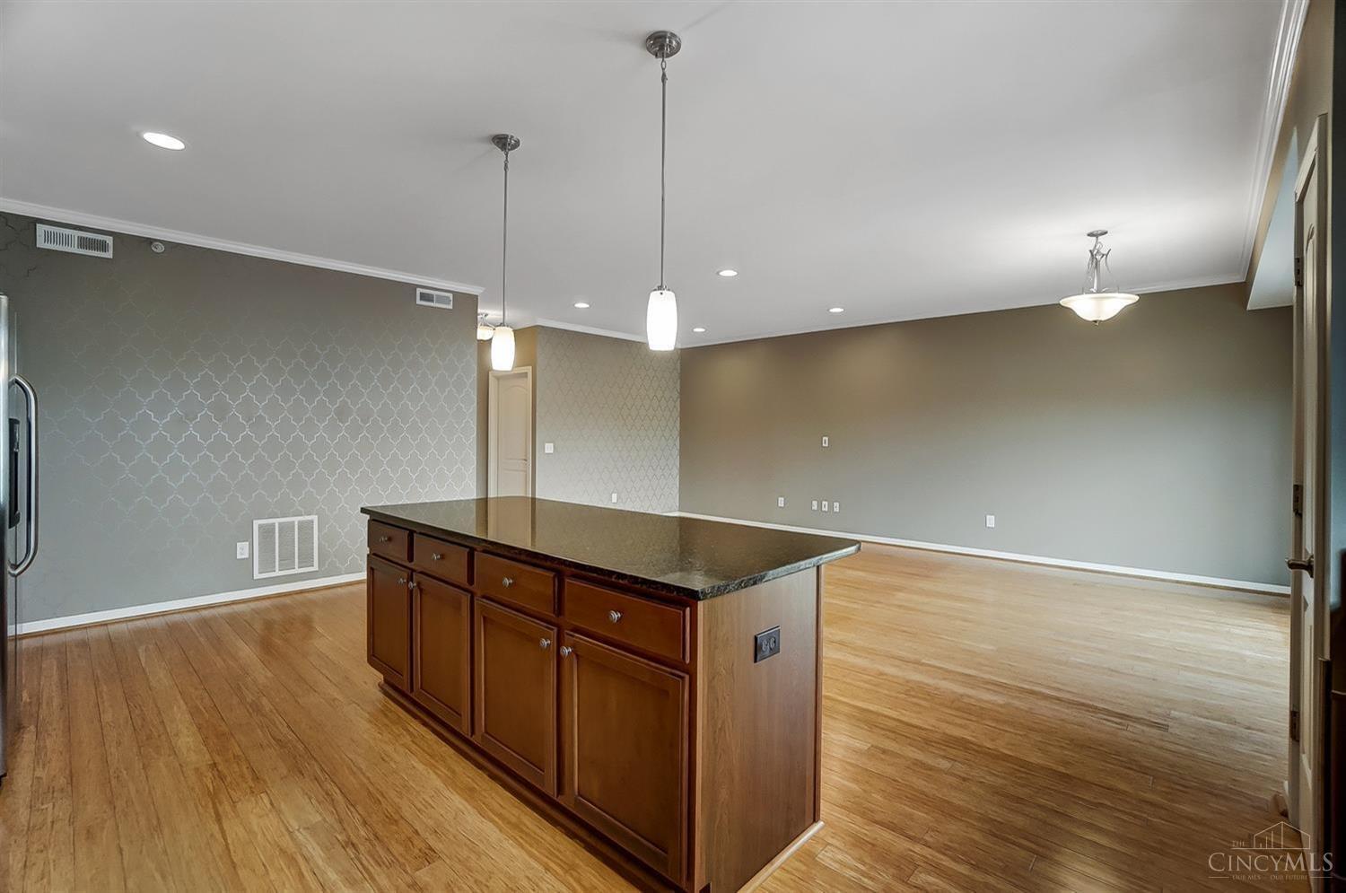 3316 Wasson Road, Unit 4D Cincinnati, OH 45209 - Photo 16 of 45