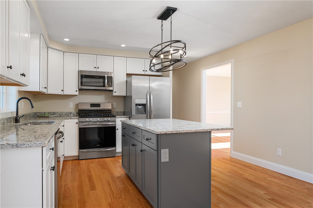 50 Angell Road Cumberland, RI 02864 - Photo 16 of 49