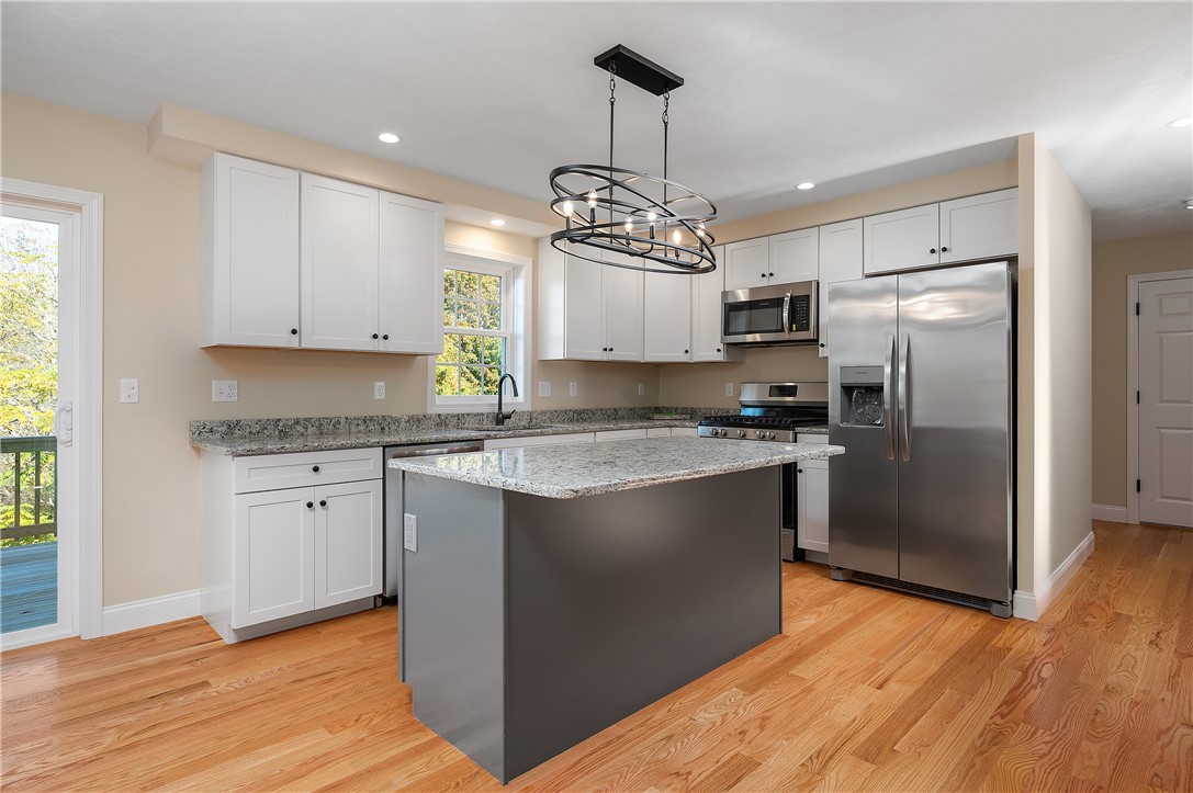 50 Angell Road Cumberland, RI 02864 - Photo 17 of 49