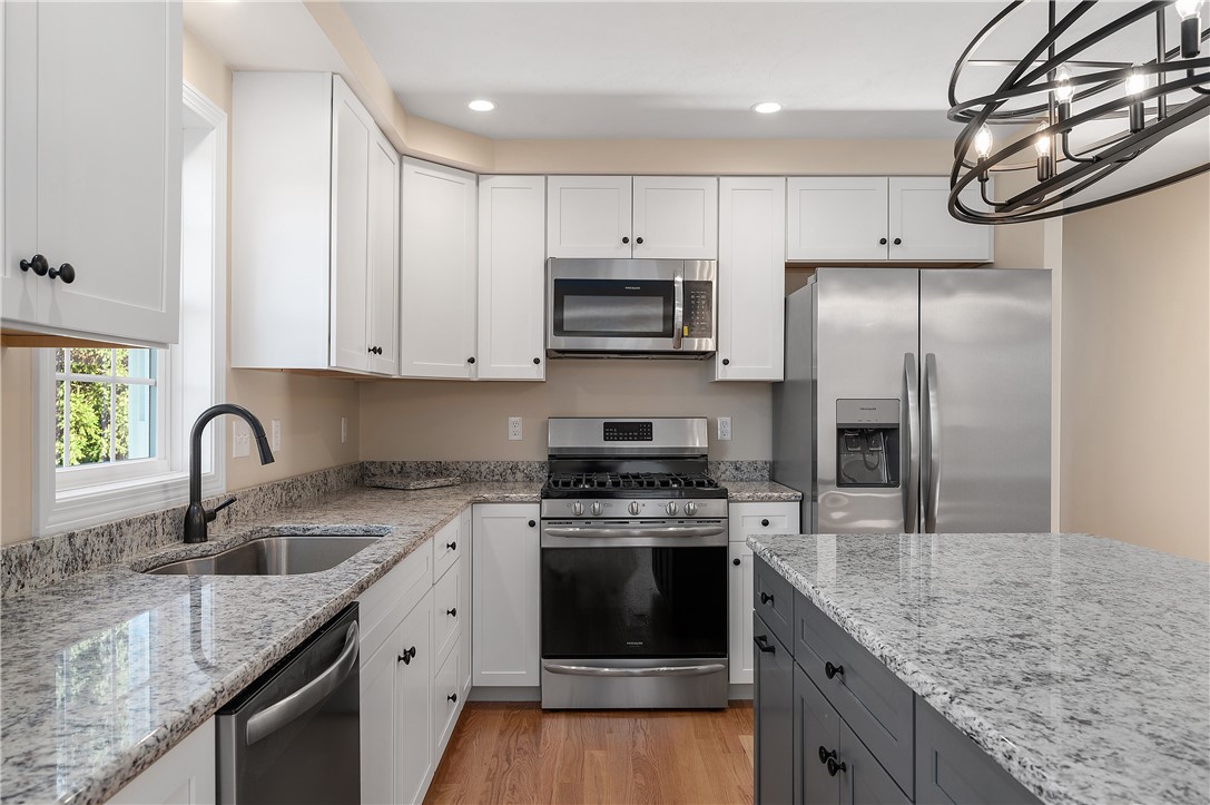 50 Angell Road Cumberland, RI 02864 - Photo 18 of 49