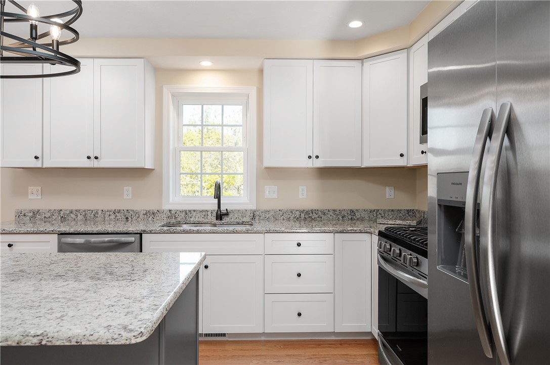 50 Angell Road Cumberland, RI 02864 - Photo 19 of 49