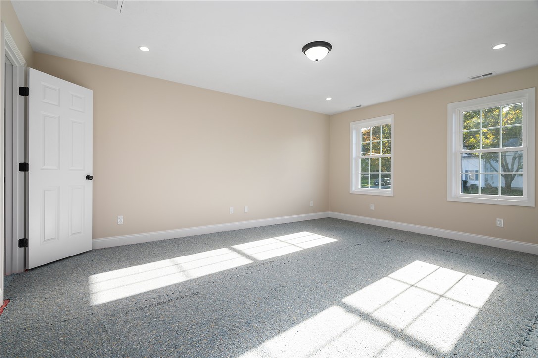 50 Angell Road Cumberland, RI 02864 - Photo 28 of 49