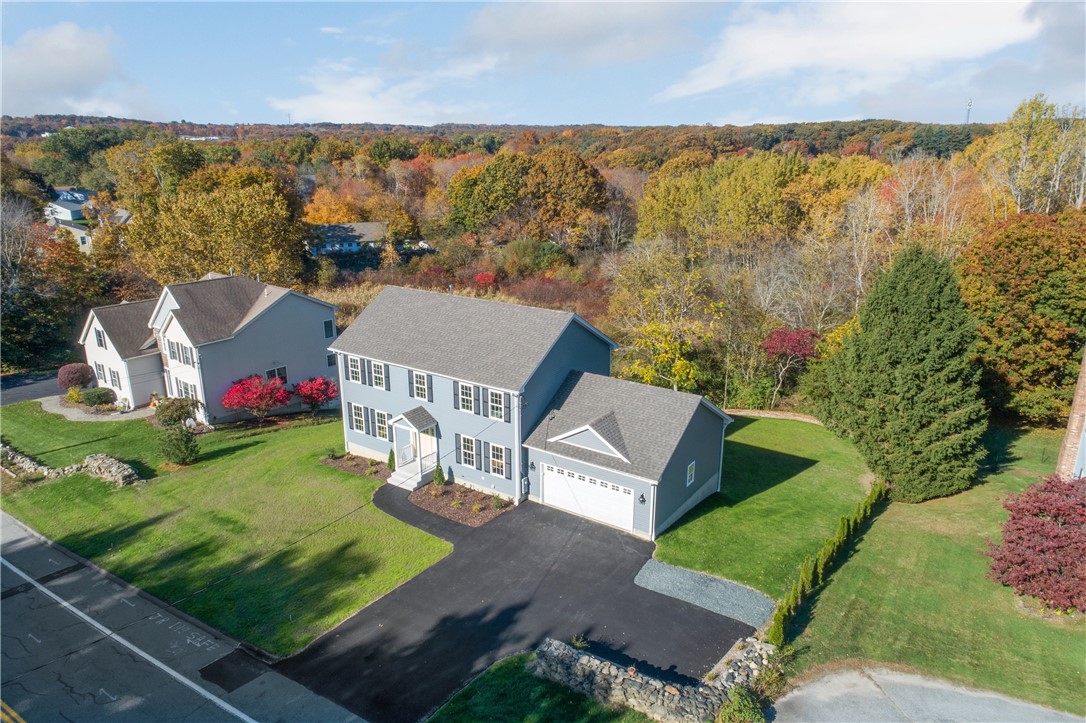 50 Angell Road Cumberland, RI 02864 - Photo 7 of 49