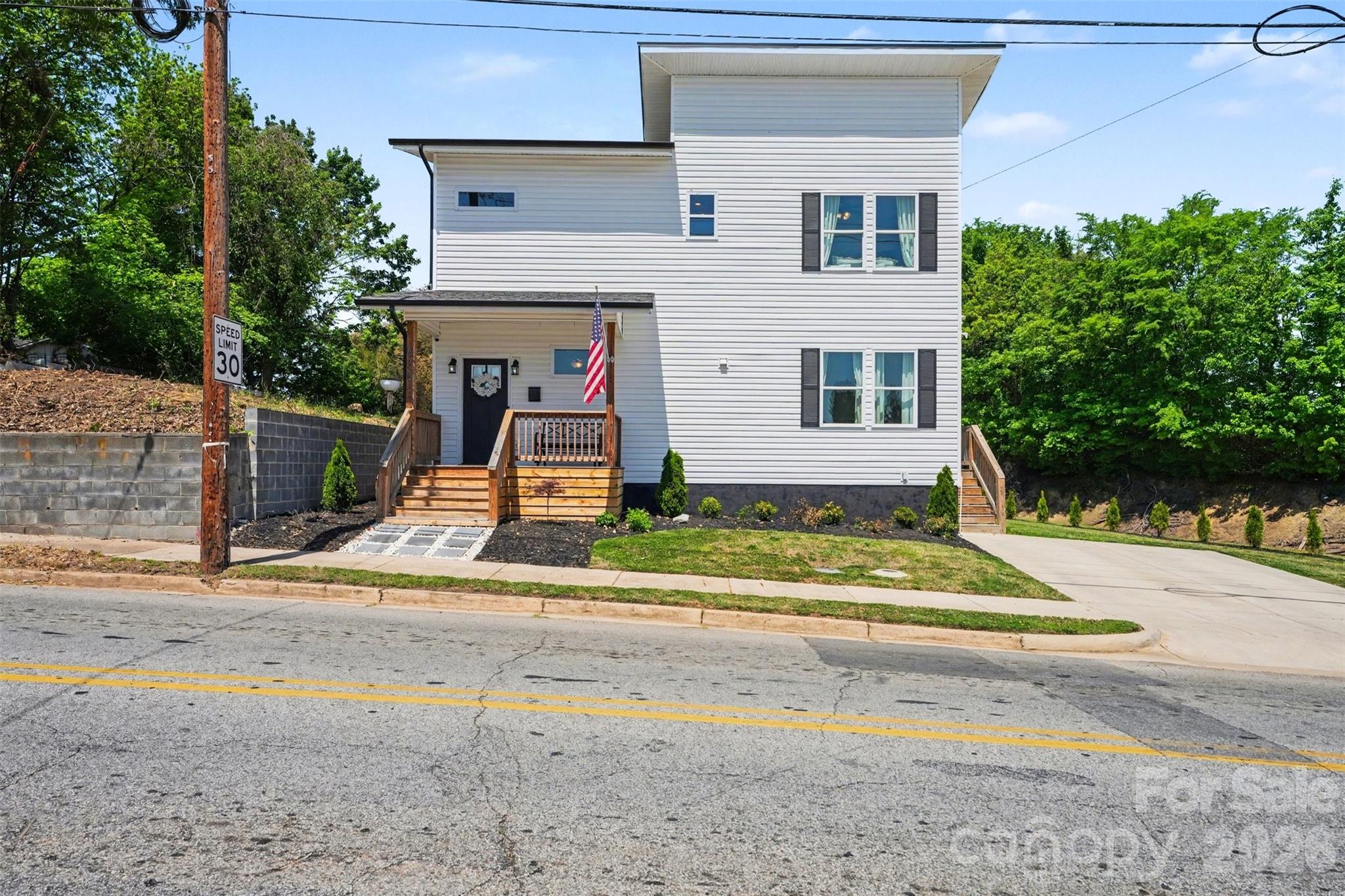 430 North Fulton Street Salisbury, NC 28144 - Photo 1 of 25